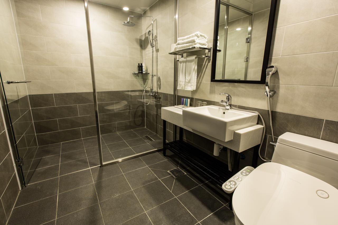 The Petel Premium Suite Busan Exterior photo